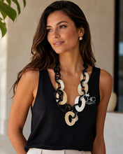 VINTAGE Necklace with Mother Pearl Shell/Wood Links Necklace