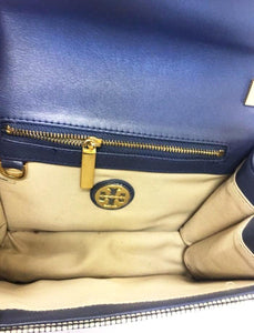 AUTHENTIC TORY BURCH NEEDLEPOINT RESIN TOP BAG