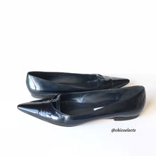 MANOLO BLAHNIK PATENT LEATHER FLAT POINTED TOE SIZE 42