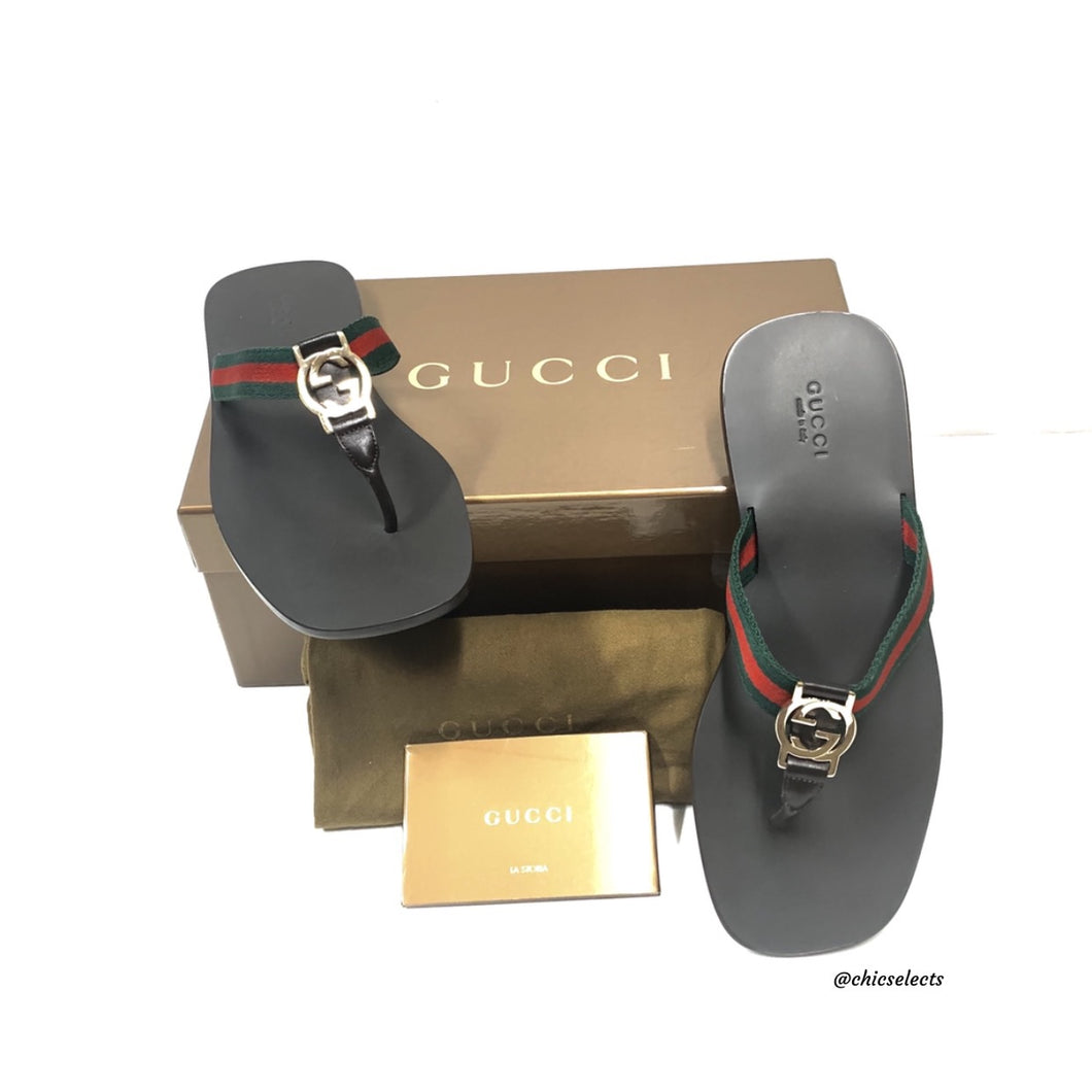 Women's Interlocking G thong sandal in black leather | GUCCI® US